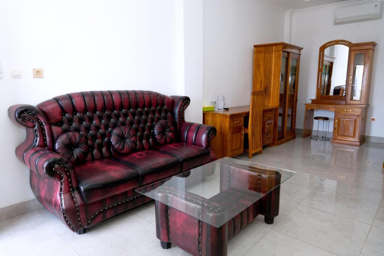 Monte Prundi Hotel Labuan Bajo Dış mekan fotoğraf