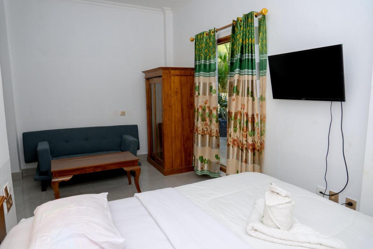 Monte Prundi Hotel Labuan Bajo Dış mekan fotoğraf